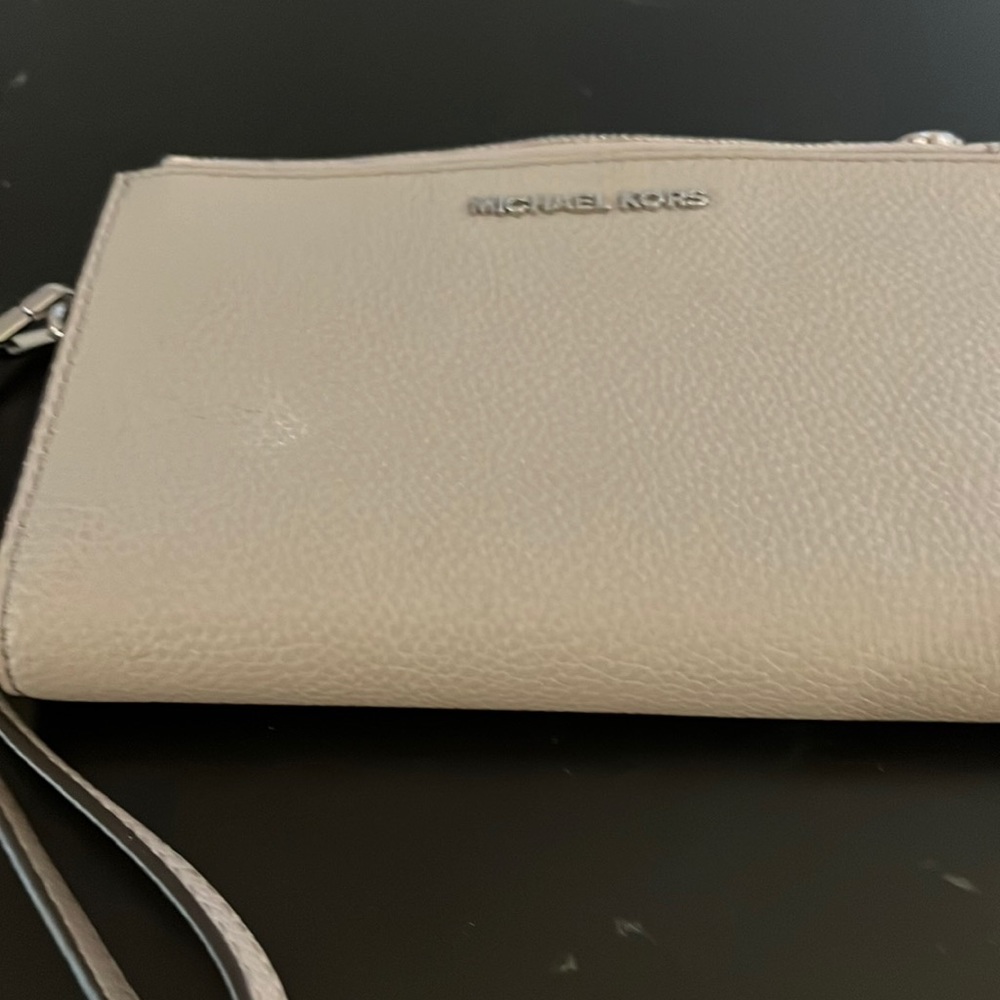 Michael Kors wallet